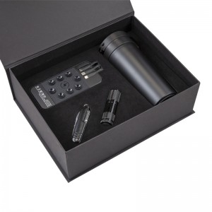 5067 Çakı & Fener & Powerbank & Termos Set