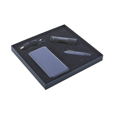 850 Powerbank & Çakı & Elfeneri Set 850 Powerbank & Çakı & Elfeneri Set